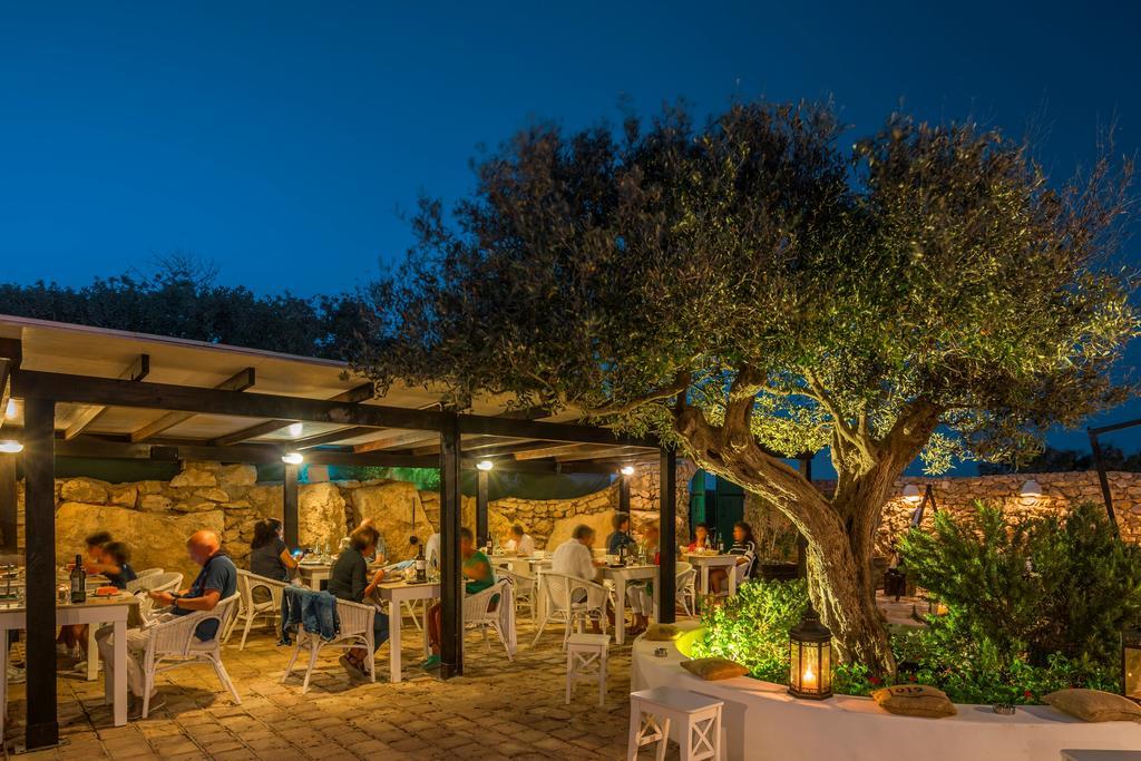Отель I Dammusi Di Borgo Cala Creta Лампедуза Экстерьер фото