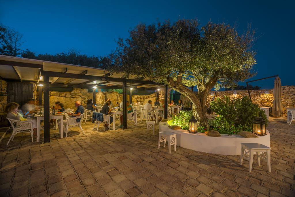 Отель I Dammusi Di Borgo Cala Creta Лампедуза Экстерьер фото